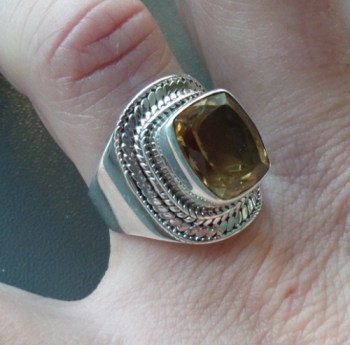 Zilveren ring gezet met rechthoekige Citrien 17 mm